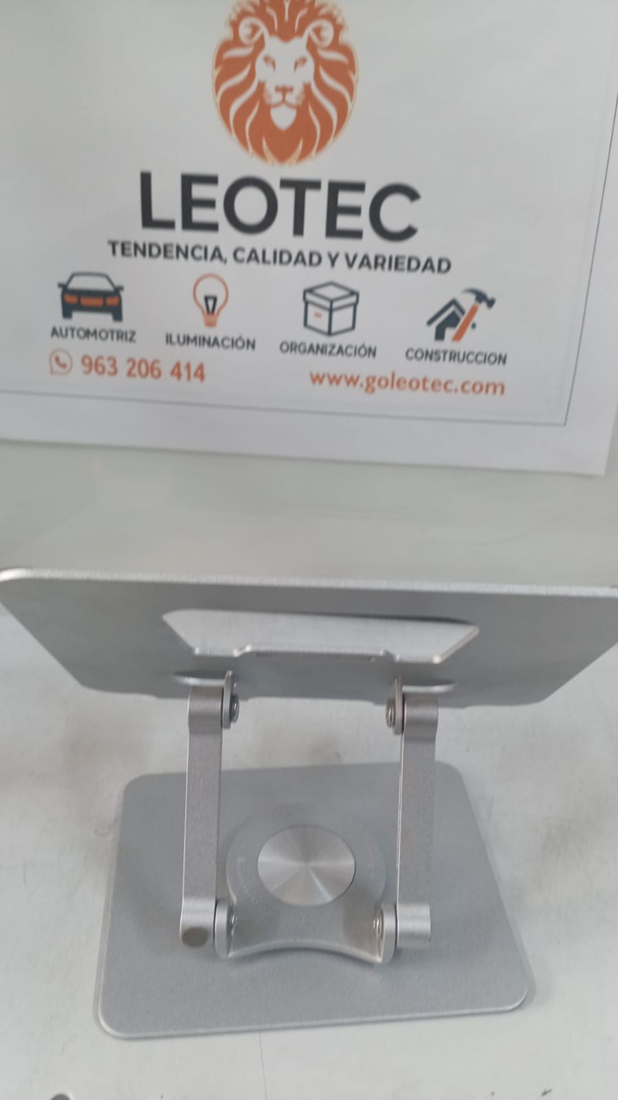 Porta tablet ajustable de escritorio - Imagen 4